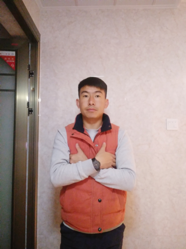 石林小伙的第二张照片--石林认干亲服务网